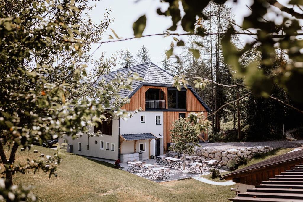 Das Schutzhaus-Bed And Breakfast-Dein Basislager Im Salzkammergut Бад Аусзее Экстерьер фото